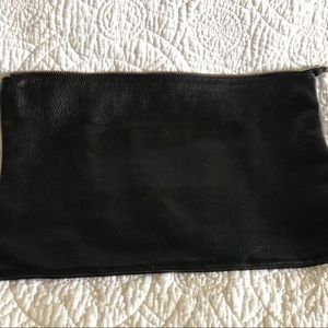 Wyatt Leather Portfolio